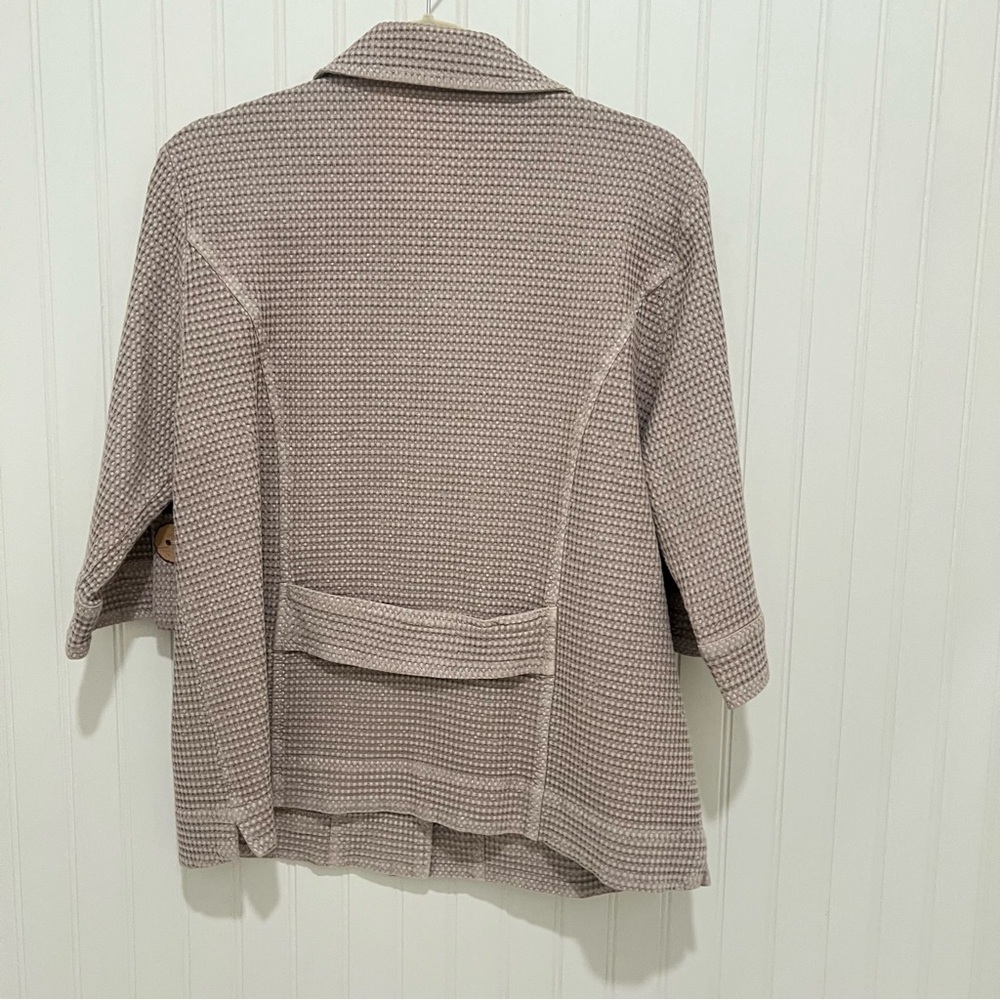 Focus Waffle  Beige Button-Up Jacket - Picture 10 of 10